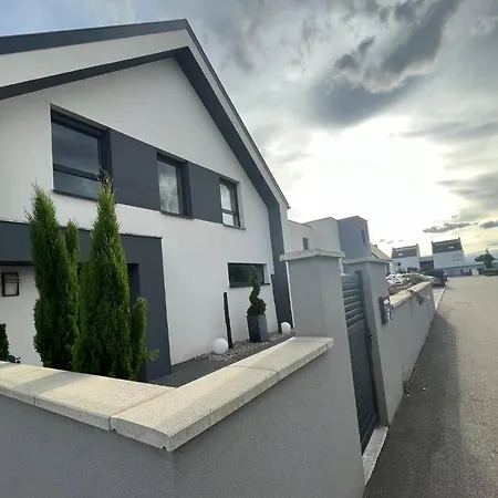 D'hote Coquelicots Homestay *